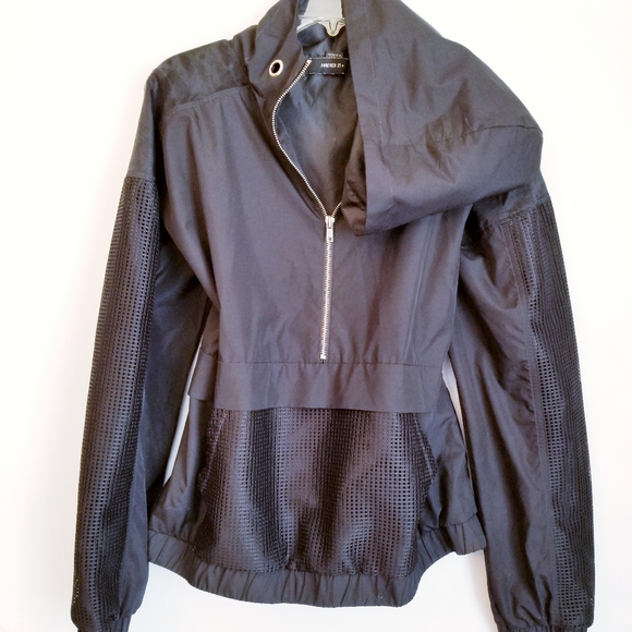 Forever 21 Jackets & Blazers - Forever 21 Lightweight Jacket